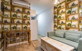 H-A Aparthotel Hotel Quo